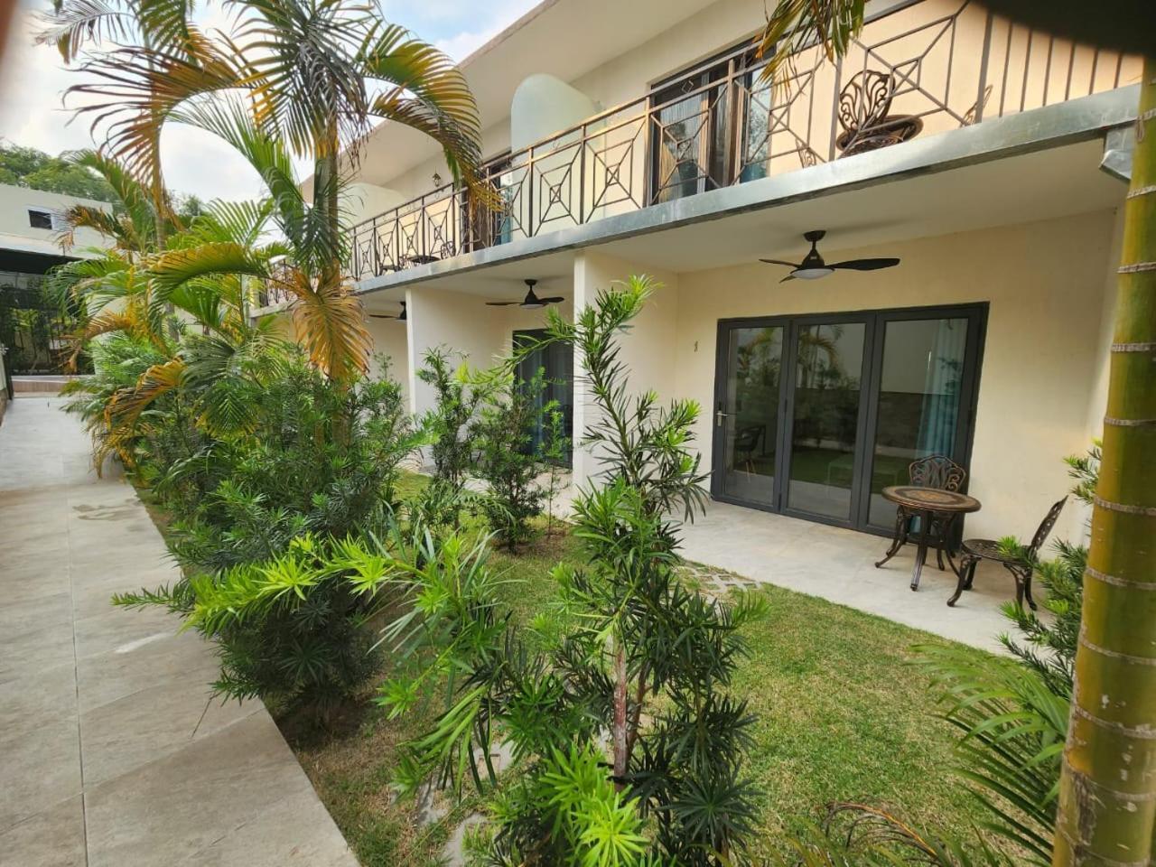 Hotel Oasis-Dream Holidays - La Petite France San Bernardino Exterior foto
